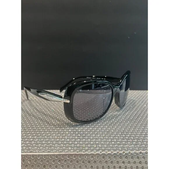 PRADA Oval Women display picture 1